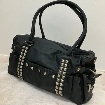 스터드 장식 블랙 백 Y2K 빈티지