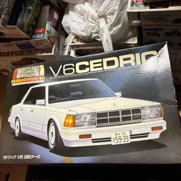 니치모 V6 CEDRIC 1/24 프라모델 절판