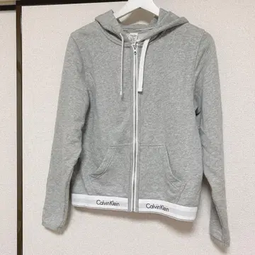 Calvin Klein 그레이 후드 부착 후드티