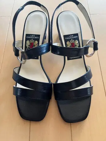 미하마 백 밴딩 샌들 23.5cm