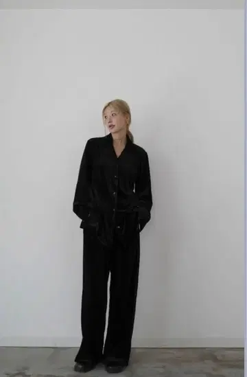 hideka 시마무라 브라운 셋업