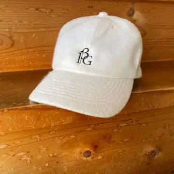 1PIU1UGUALE3 캡 화이트 가을/겨울