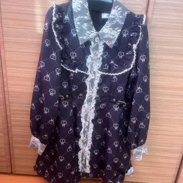 프릴 달린 다크 퍼플 원피스 M 사이즈