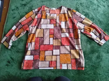 랴바 간이 침대 상의