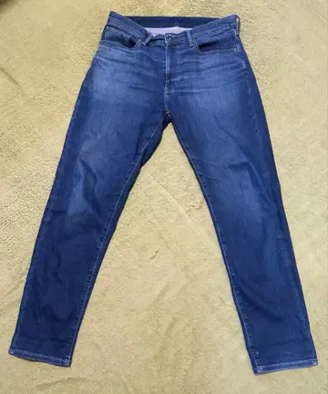 [겨울 유니클로 축제] EZY 슬림핏 다크 블루 데님