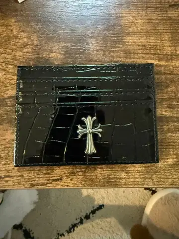 블랙 에나멜 크로커다일풍 카드 케이스