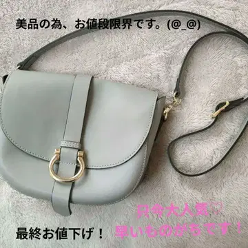 마르코 비앙키니 새상품급 그레이 플랩식 골드 금장 장식 천연 가죽