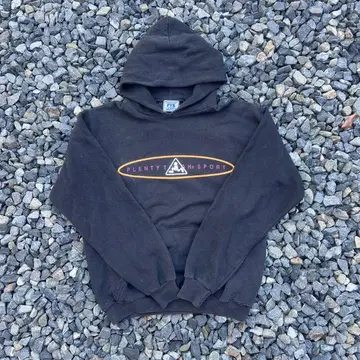 PLENTY TOUGH SPORT 블랙 후드티