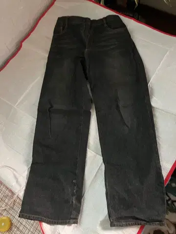 다크 그레이 스트레이트 데님 M