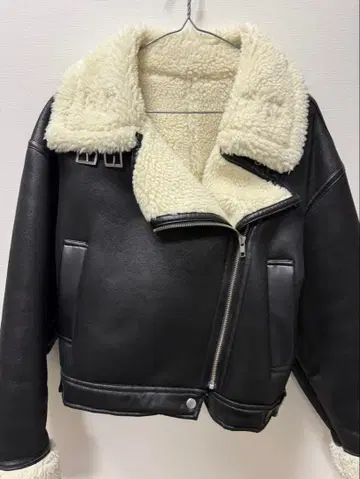 GYDA 보아 자켓 블랙 F