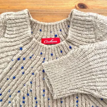 코헨 베이지 케이블 짜임 니트 스웨터