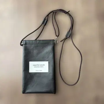 새상품급 뷰티풀피플 미니백 휴대폰 케이스 브라운