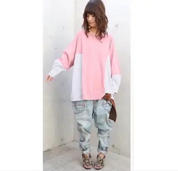 [니트] 누아르 n'Or 배색 스트라이프 절개 니트 코튼 핑크