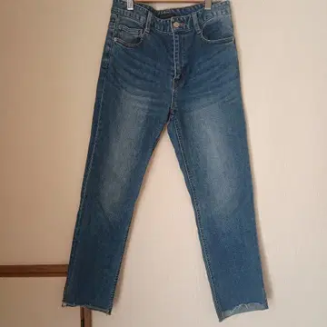 BARNYARDSTORM 밴야드 스톰 밑단 컷오프 데님 1