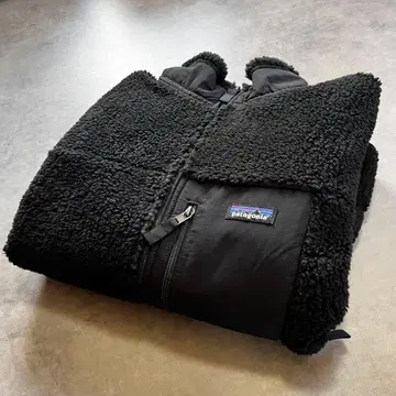 [ 택 포함 미사용품 ] 파타고니아 레트로 x 플리스 올 블랙 2021