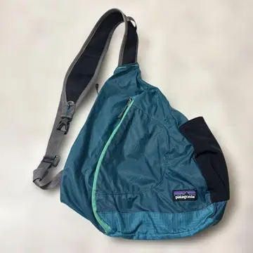 파타고니아 라이트웨이트 트래블 슬링백 바디백 녹색 그린
