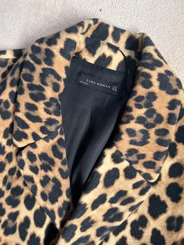 ZARA WOMAN 레오파드 무늬 체스터 코트 M 사이즈