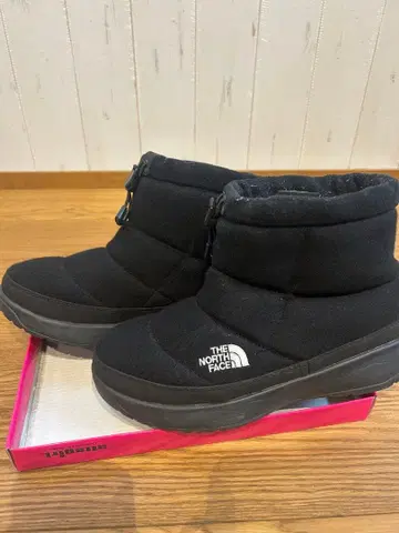 THE NORTH FACE 블랙 숏부츠 눕시 부츠