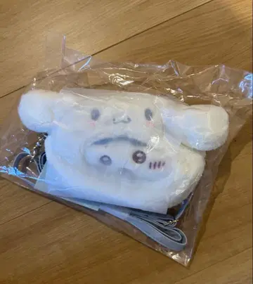 시나몬 하치와레 미니백 치이카와 (먼작귀)