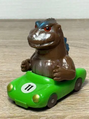 토이 그래프 괴수 레이서 고질라