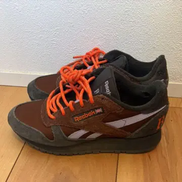 Reebok 스니커즈 브라운/오렌지