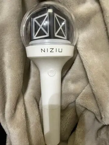 NiziU 응원봉