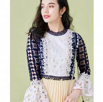 택 포함 새상품 chesty 꽃무늬 레이스 플리츠 원피스