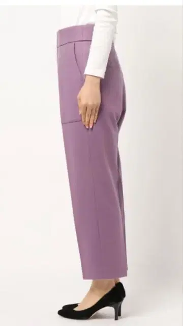 IENA 이에나 / 울 하드 압축 테이퍼드 팬츠