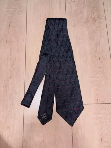 dunhill 다이아몬드 패턴 넥타이 약 8cm 폭