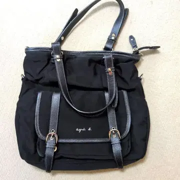 agnes b. 블랙 숄더백