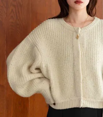 [ 완판템 ] hinari 스팽글 니트 가디건