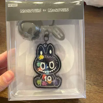 POP MART THE MONSTERS 아크릴 키링