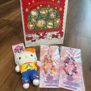 러브 and 베리 헬로키티 콜라보