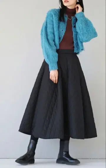 zootie  써니 히트 퀼팅 스커트 블랙