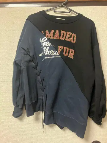 FURFUR 사선 절개 트레이닝복