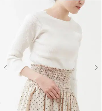 멜로즈 화이트 티셔츠