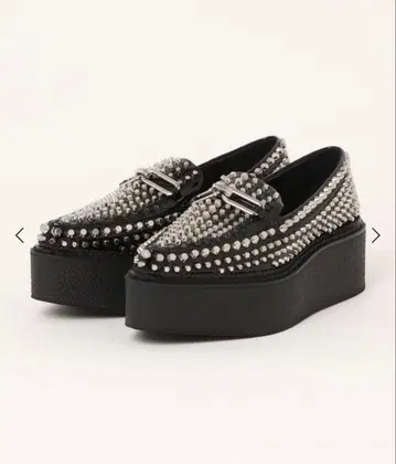 JeffreyCampbell 제프리 캠벨 스터드 소가죽 통굽 로퍼