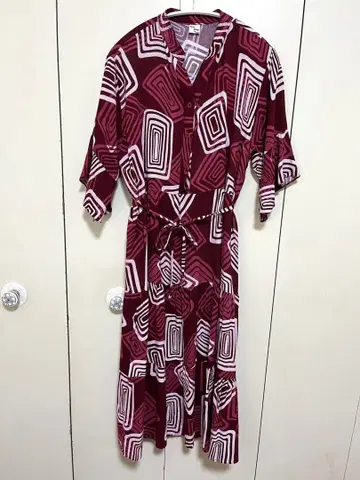 Kcoy Shop 기하학 패턴 원피스 반팔 플레어 스커트