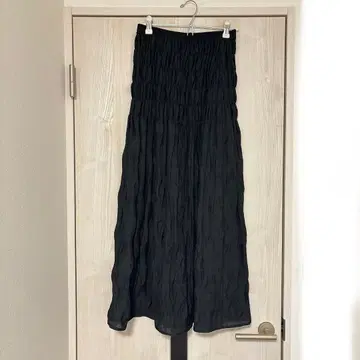 스타일믹서 블랙 롱 스커트