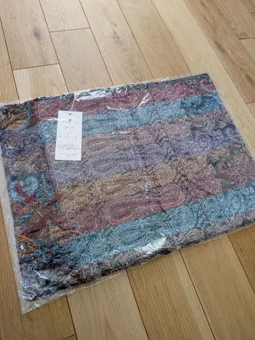 MICHEL LEGER 페이즐리 무늬 스톨 48