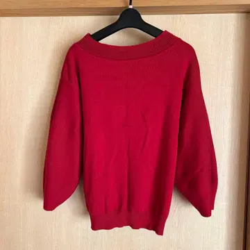 펠리시모 IEDIT 오프숄더 레드 니트 긴팔 이디트