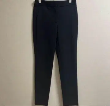 띠어리 럭스 새상품급 팬츠 무지 심플 블랙 34