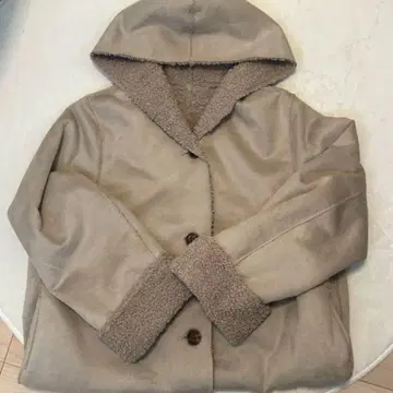 INGNI 무스탕 코트 베이지 M 사이즈