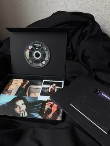 JISOO / BLACKPINK 앨범 [ AMORTAGE ]