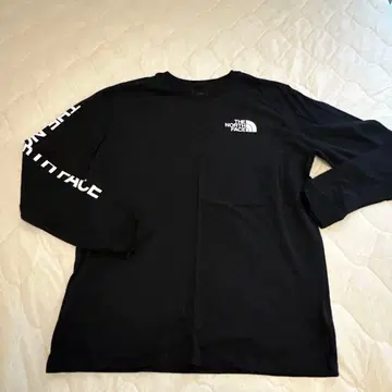 THE NORTH FACE 블랙 롱 슬리브