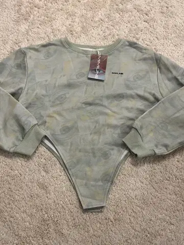 IMMUNE 맨투맨 미사용 택 포함