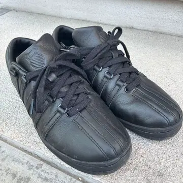 K-SWISS 블랙 스니커즈