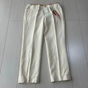 INED 크림색 슬랙스 사이즈 11