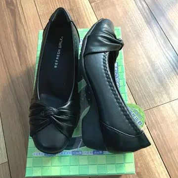 REFRESH WALK 펌프스 22.5cm 미사용 새상품