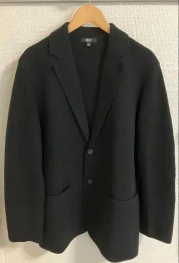 유니클로 C 2025 니트 자켓 블랙 L 사이즈